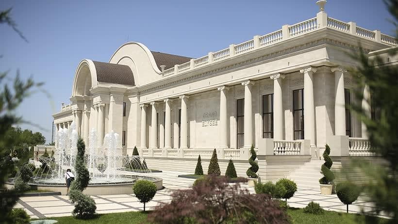 Grand Elysee Chisinau